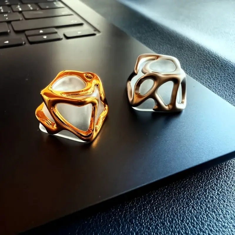 金属メッキ加工の半透明キーキャップ、光透過デザインのメカニカ - Gaming Accessories Aesthetic のレビューと価格